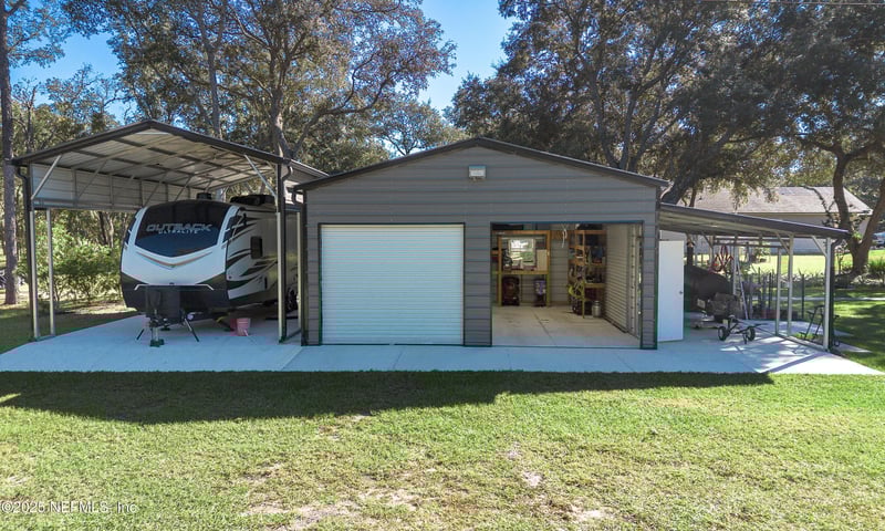 3570 Jims Ct, Green Cove Springs, FL 32043