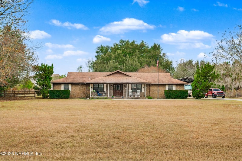 820 Golf Club Rd, Macclenny, FL 32063