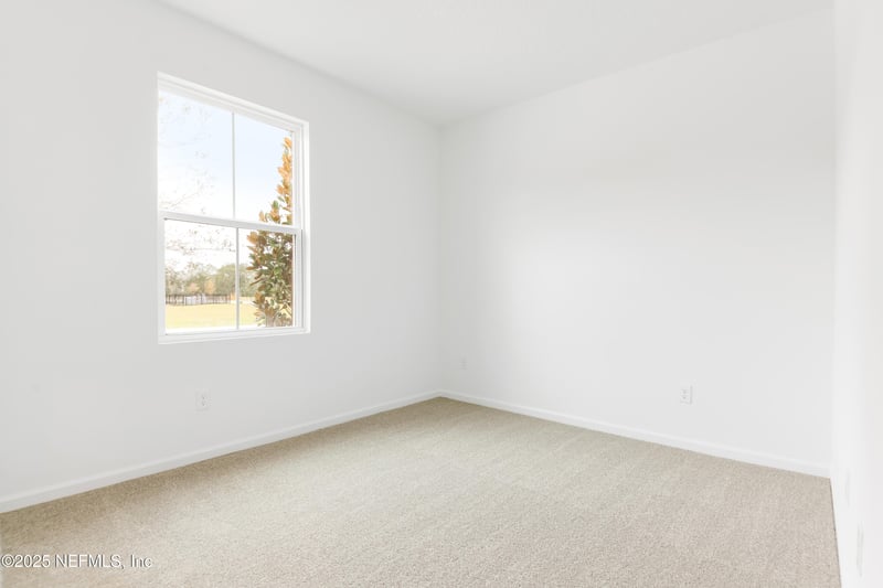 1775 Carnelian St, Deland, FL 32720