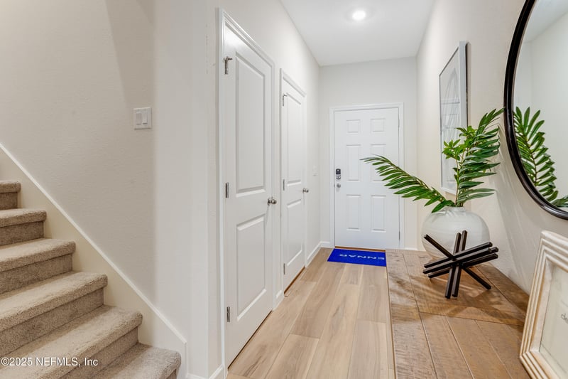 9712 Topaz Ln, Jacksonville, FL 32257