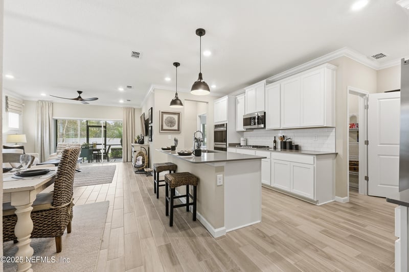 64 Round Robin Rn, St Johns, FL 32259