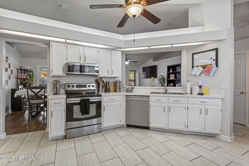 3314 Deerfield Pointe Dr, Orange Park, FL 32073