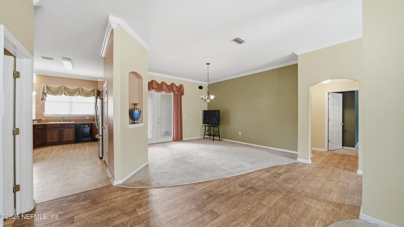 550 Alice Cove Ct, Jacksonville, FL 32218