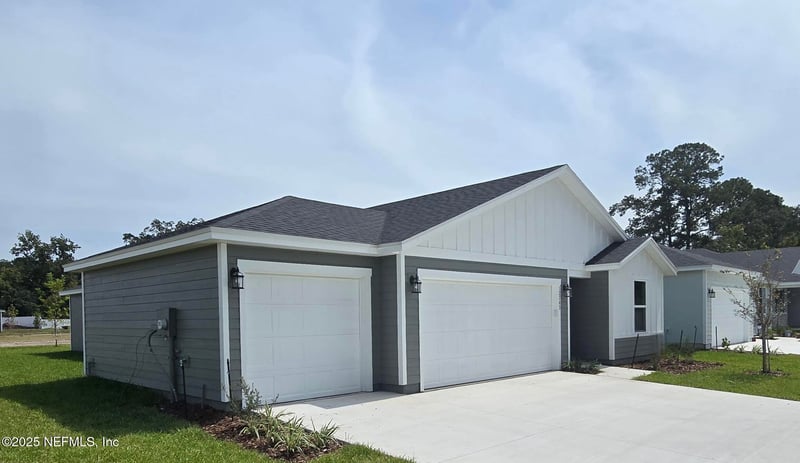 12673 Senbay Ct, Jacksonville, FL 32218