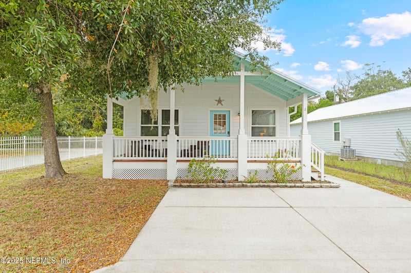 2 Poinciana Cove Rd, St Augustine, FL 32084