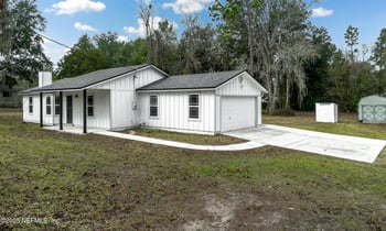 4656 Hedgehog St, Middleburg, FL 32068