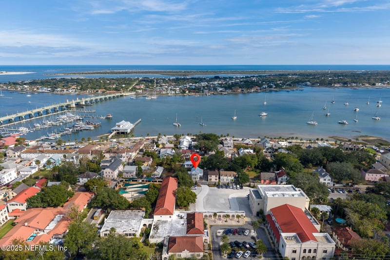 251 Charlotte St, St Augustine, FL 32084