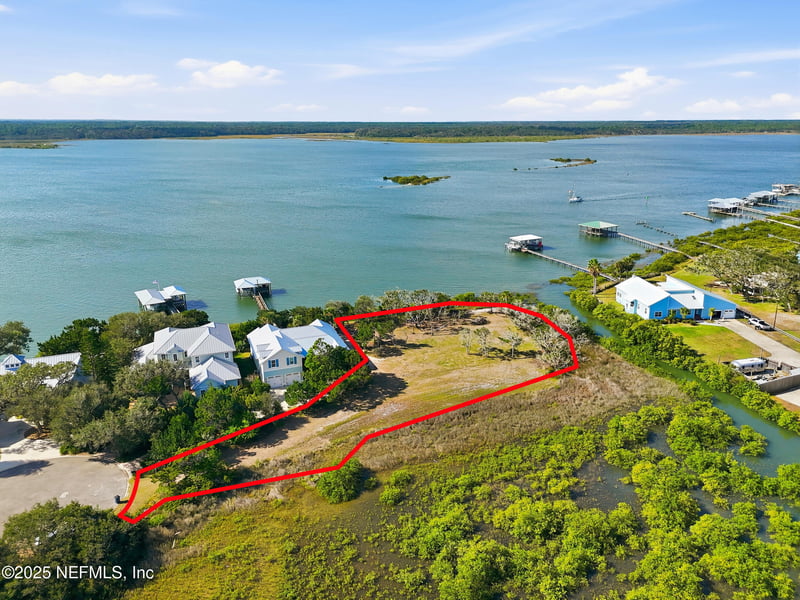 225 La Crescenta Dr, St Augustine, FL 32080