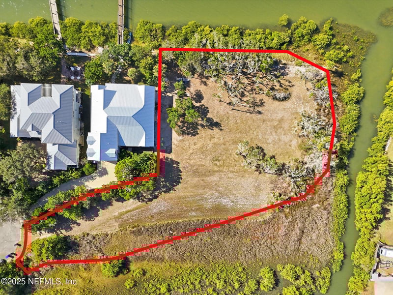 225 La Crescenta Dr, St Augustine, FL 32080