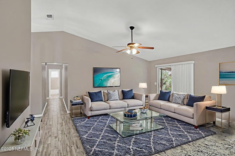 6143 Sundew Ct, Jacksonville, FL 32244