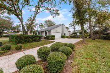 1951 Raley Creek Dr, Jacksonville, FL 32225