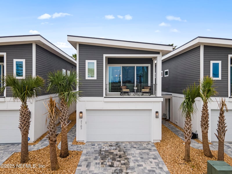2107 Gorden Ave, Jacksonville Beach, FL 32250
