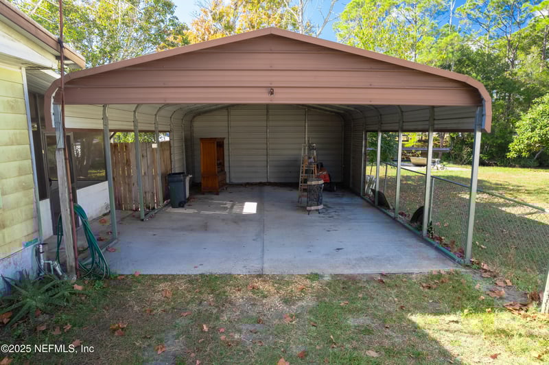 125 Waterside Ave, Satsuma, FL 32189