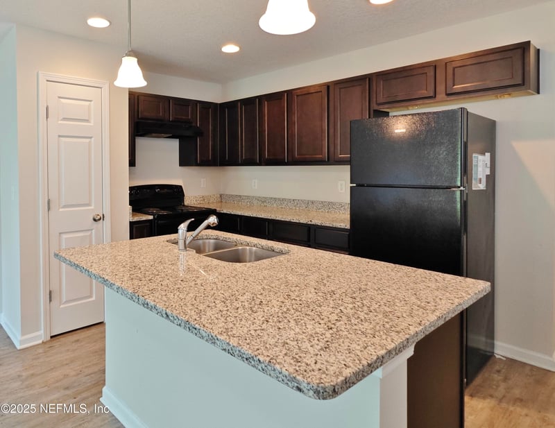 8584 Hare Ave, Jacksonville, FL 32211