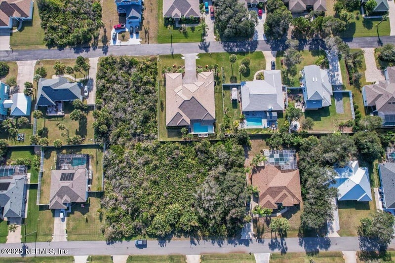 18 Deerwood St, Palm Coast, FL 32137