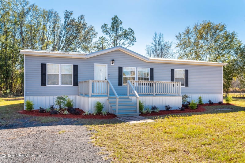 11842 Garden Way, Sanderson, FL 32087