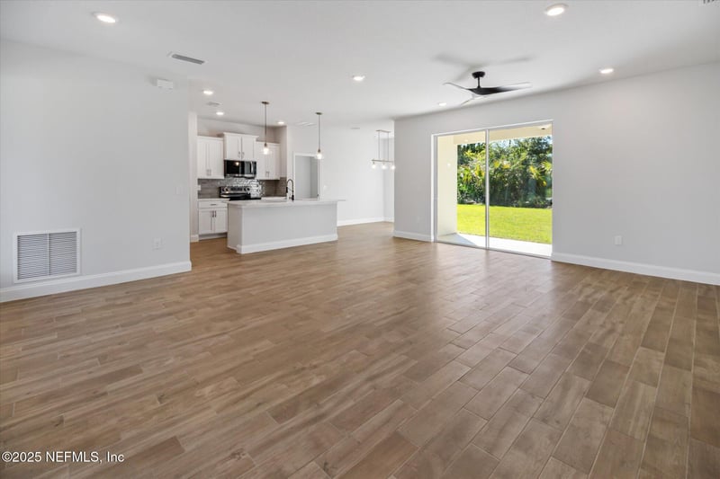 6 Ulmaceal Pa, Palm Coast, FL 32164