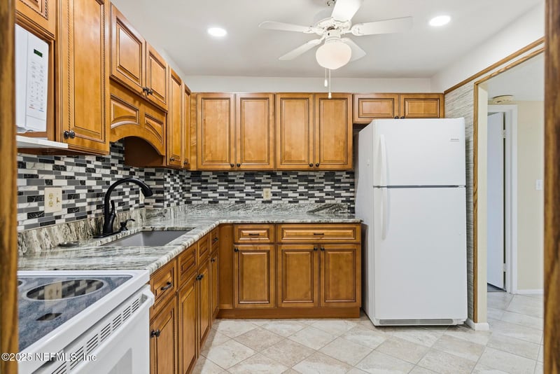 925 Halifax Ave #0103, Daytona Beach, FL 32118