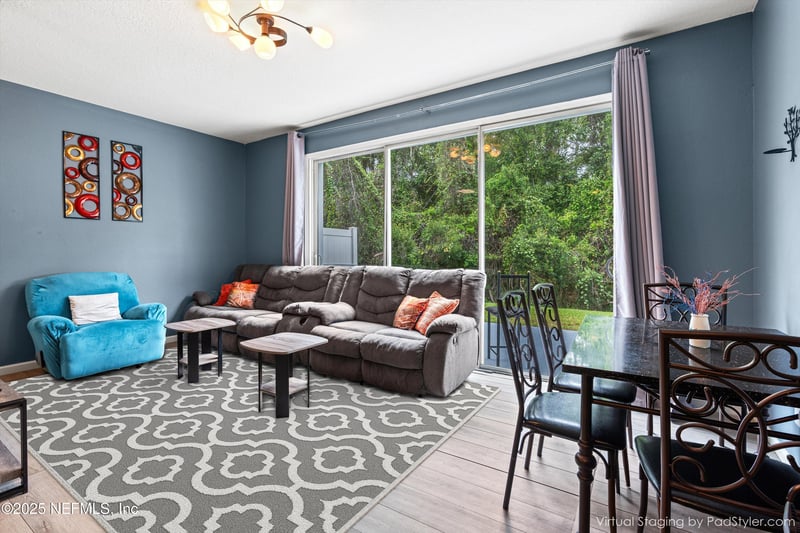 5747 Parkstone Crossing Dr, Jacksonville, FL 32258