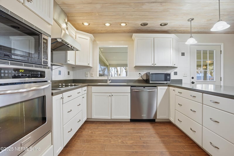 472 Cedar Creek Rd, Palatka, FL 32177