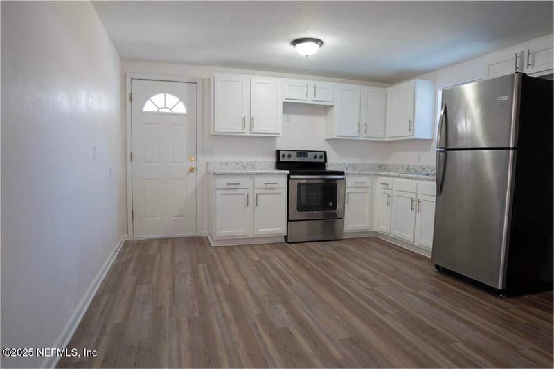 1749 Merivale Rd, Jacksonville, FL 32208