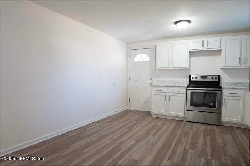 1749 Merivale Rd, Jacksonville, FL 32208