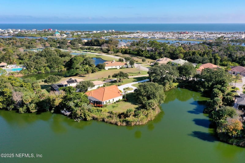 10 Heron Dr, Palm Coast, FL 32137