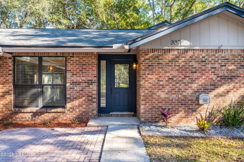 337 Tarrasa Dr, Jacksonville, FL 32225