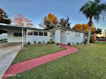 1157 Gunka Rd, Jacksonville, FL 32216