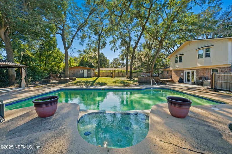 3511 Hermitage Rd, Jacksonville, FL 32277