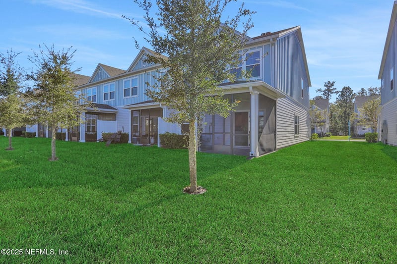 435 Boracay Cir, St Johns, FL 32259