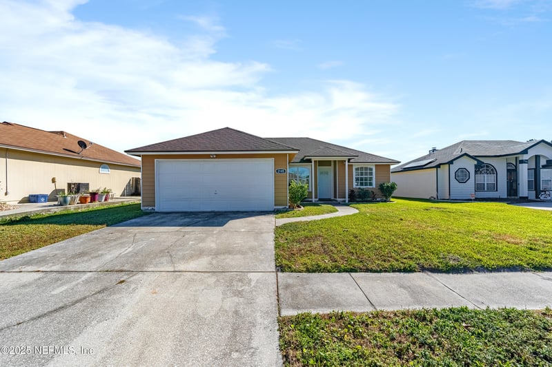 2185 Khaki Ct, Middleburg, FL 32068