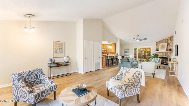 13118 Annandale Dr, Jacksonville, FL 32225