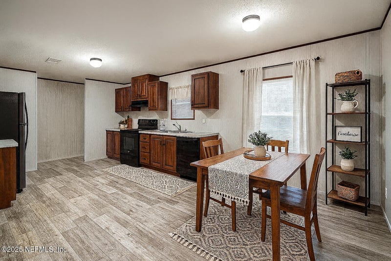 1001 Shell St, Welaka, FL 32193