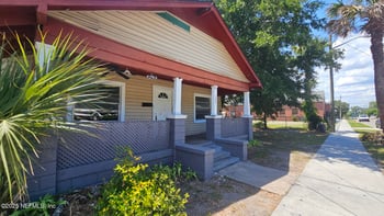 1438 Van Buren St, Jacksonville, FL 32206