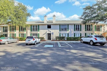 13715 Richmond Park Dr #507, Jacksonville, FL 32224