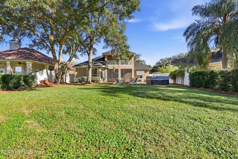 537 Dandelion Dr, St Johns, FL 32259
