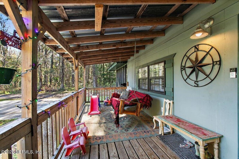 45077 Clemmons Rd, Callahan, FL 32011