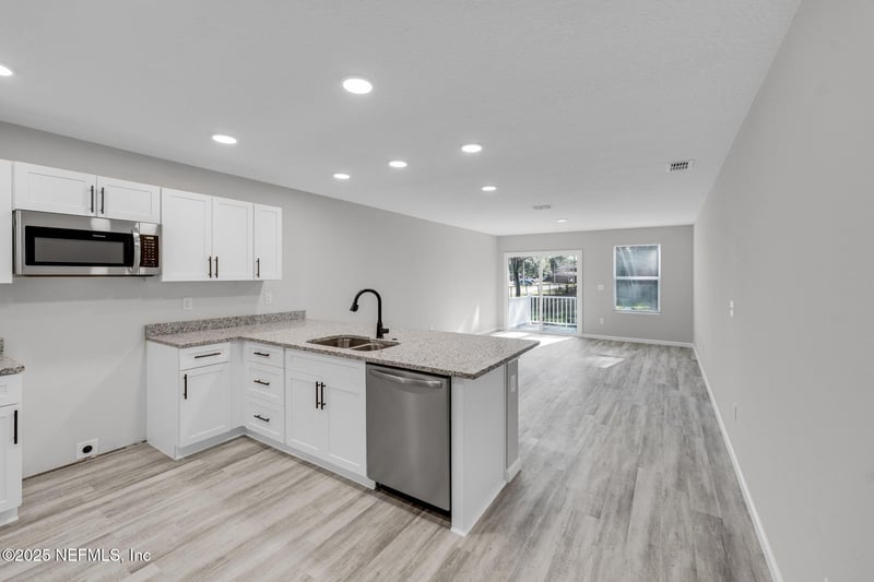 10720 Anders Blvd, Jacksonville, FL 32246