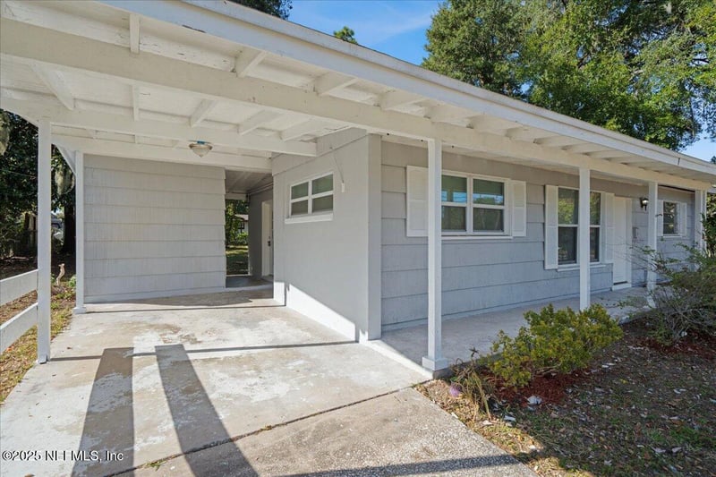 2142 Fouraker Rd, Jacksonville, FL 32210