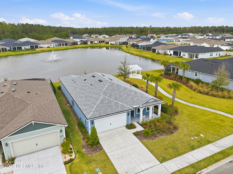 493 Continuum Loop, Yulee, FL 32097