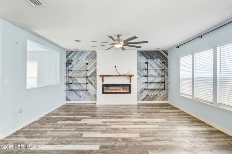 7525 Sunnydale Ln, Jacksonville, FL 32256