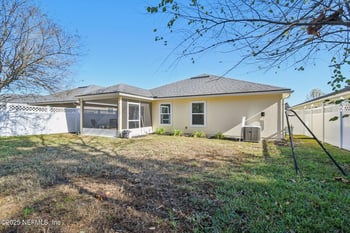 607 Glendale Ln, Orange Park, FL 32065