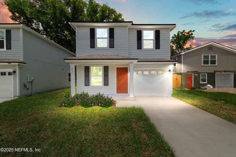 4296 Gilbert St, Jacksonville, FL 32207