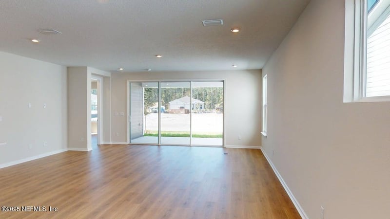 178 Crafton Cir, St Johns, FL 32259