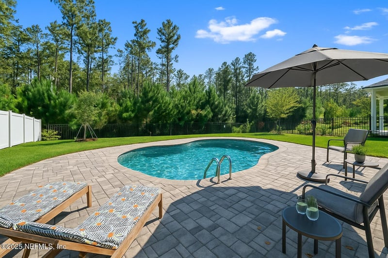 324 Sawgrass Dr, Yulee, FL 32097