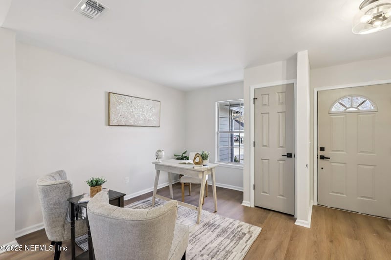 6683 Lana Ln, Jacksonville, FL 32244