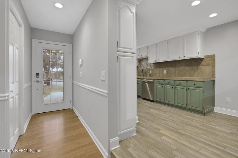 3452 Ride Ct, Jacksonville, FL 32223