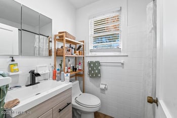 822 1st St #822-824, Neptune Beach, FL 32266