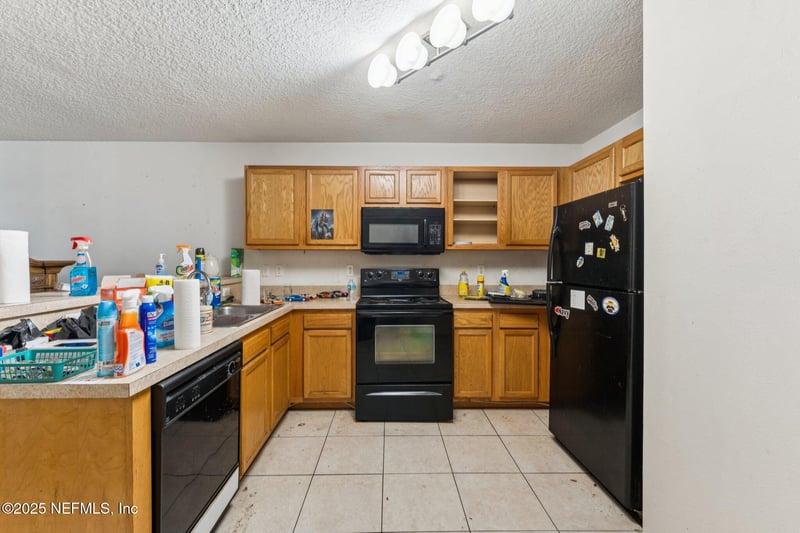 8145 Oden Ave, Jacksonville, FL 32216